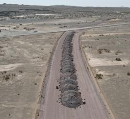 راه سازی در مجتمع معادن سنگ آهن اسمالون